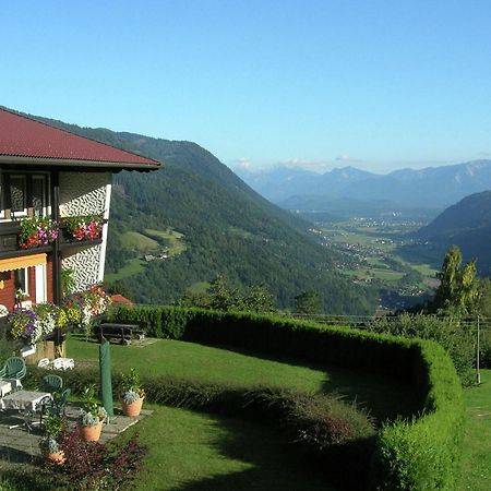 Cozy Apartment In Afritz Am See Near Gerlitzen Ski Area Extérieur photo