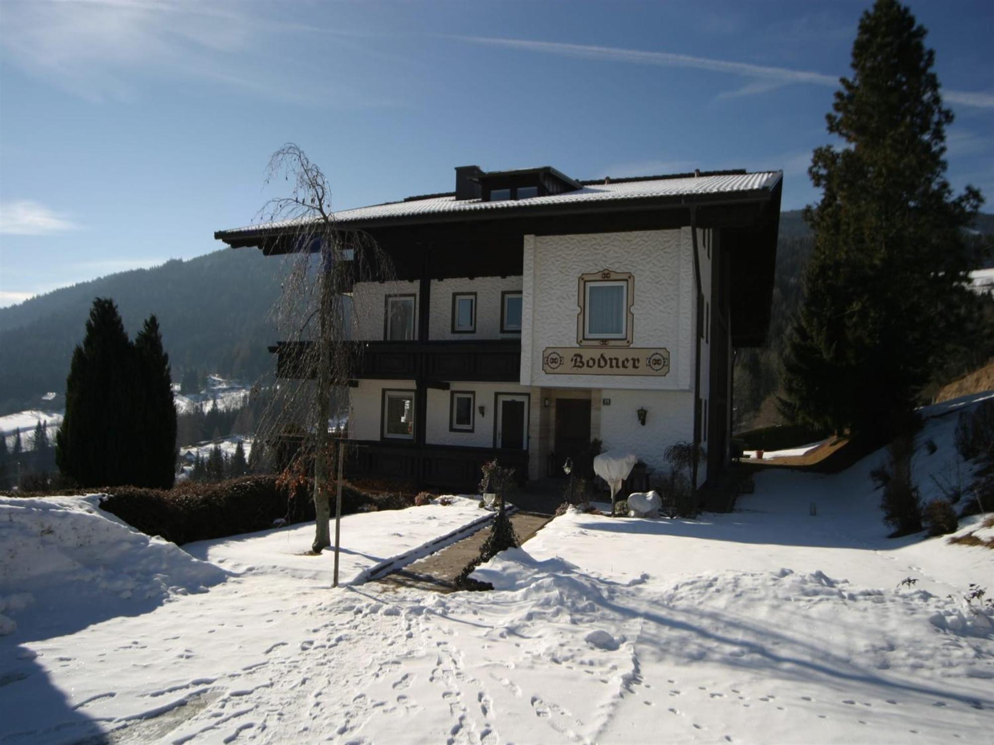 Cozy Apartment In Afritz Am See Near Gerlitzen Ski Area Extérieur photo