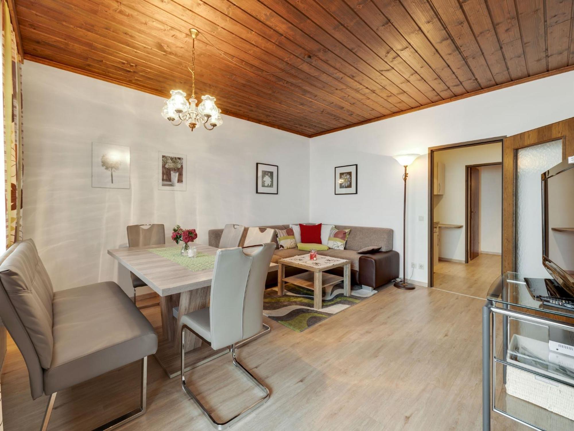 Cozy Apartment In Afritz Am See Near Gerlitzen Ski Area Extérieur photo