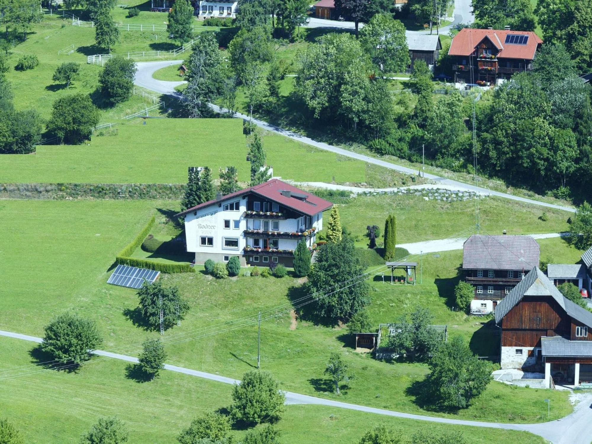Cozy Apartment In Afritz Am See Near Gerlitzen Ski Area Extérieur photo